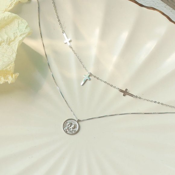 #NEW 925 Sterling Silver Vintage Coin Cross Necklace - Picture 3 of 3